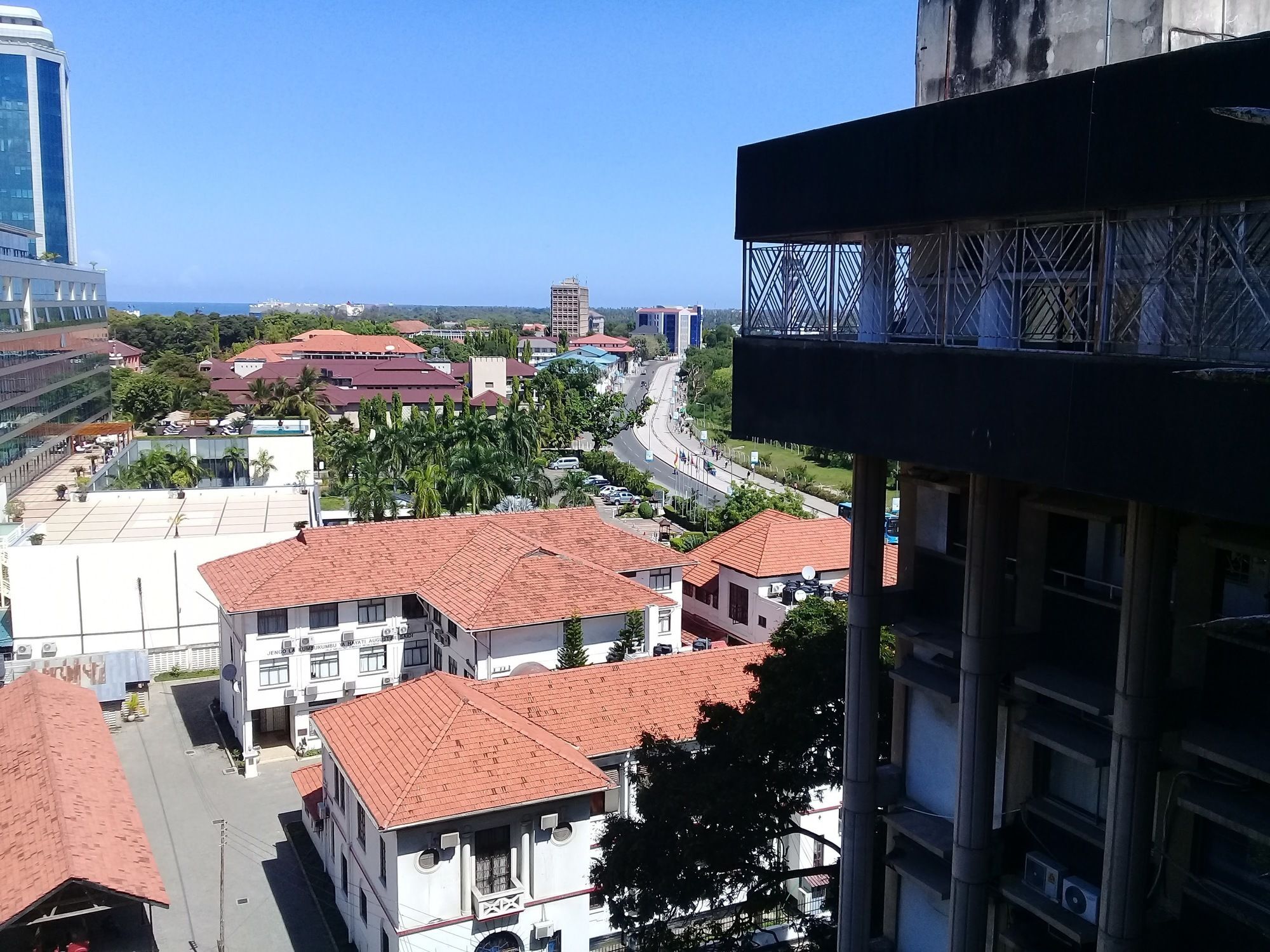 Sokoine Aparthotel - Life House Building Dar es Salaam Ngoại thất bức ảnh